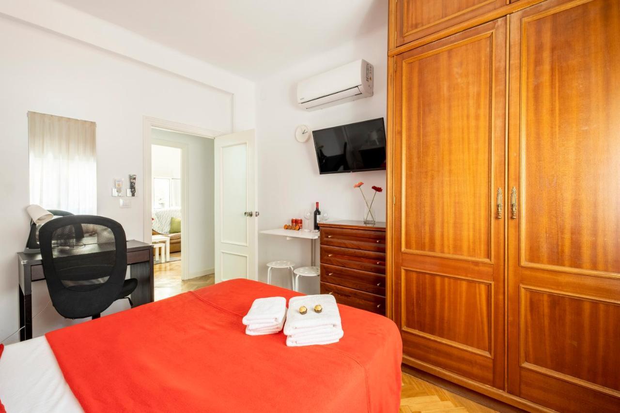 Madrid Center Room Private 7 Minutes Or 4 Metro Stops Eksteriør billede